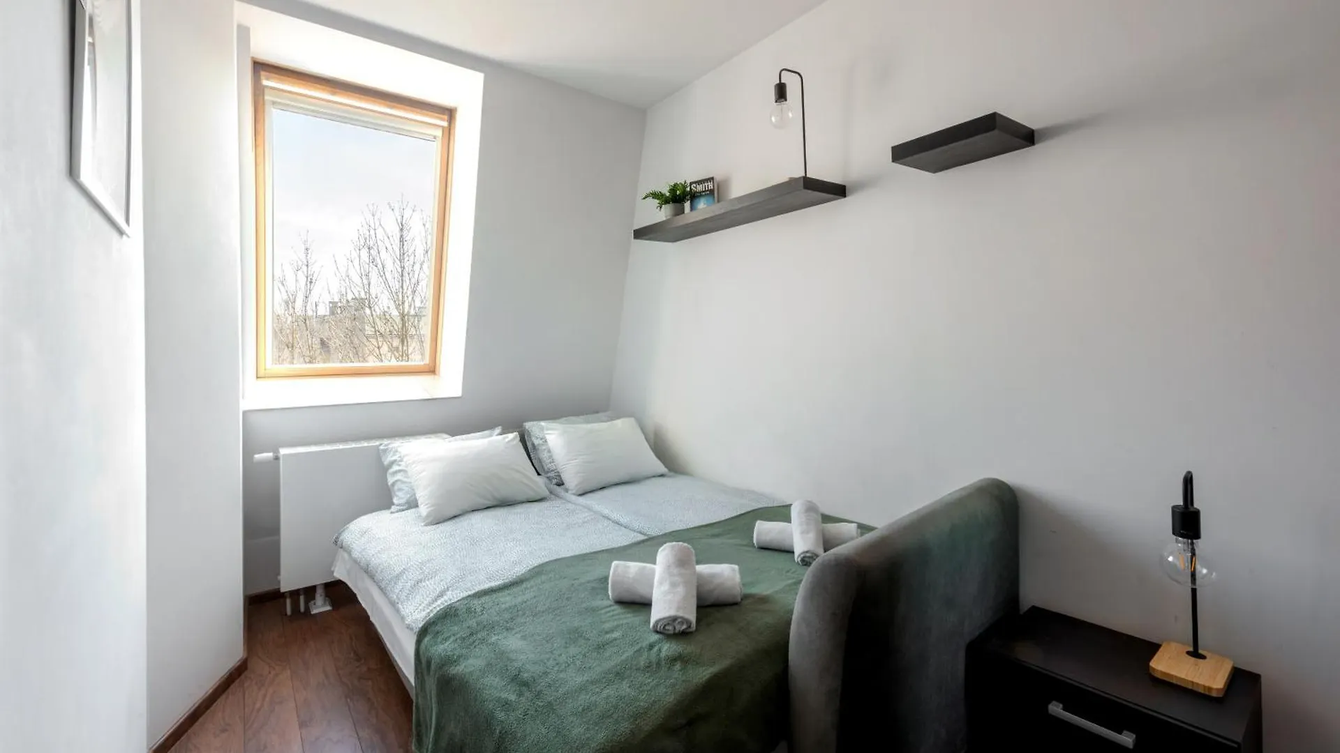 Charming Apartment With Air Conditioning For Couples In The City Center Krakow Poland